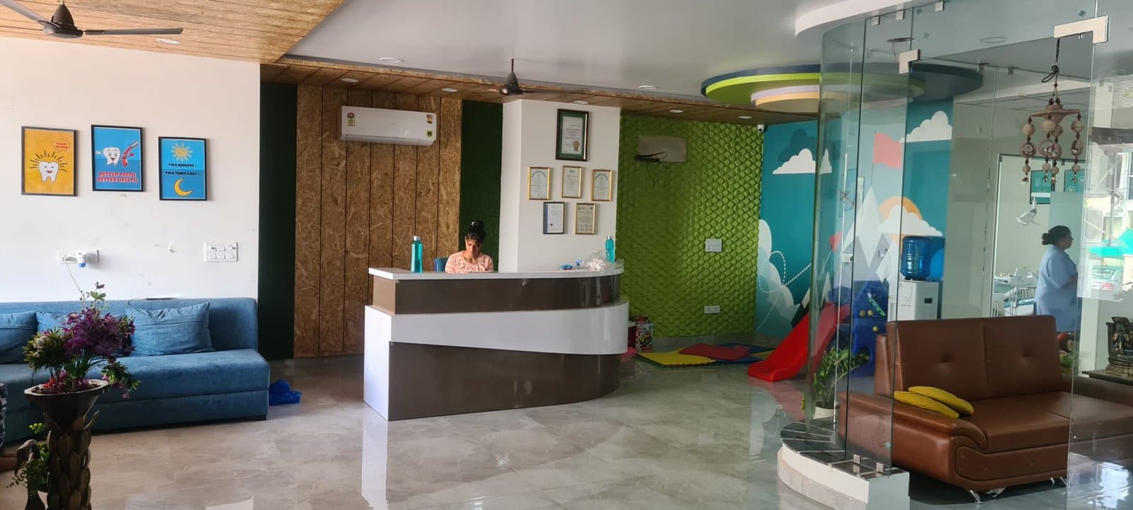Jai Jinendra Dental Hospital facility photo